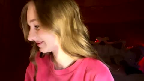 Anika online show from April 17, 2026, 8:12 pm