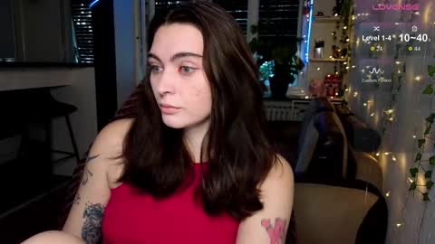 Alice online show from September 19, 2025, 4:47 am