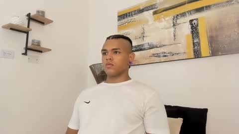 jaden online show from December 10, 2024, 1:33 pm