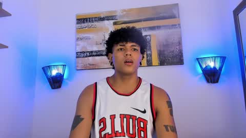 jaden online show from December 21, 2024, 1:32 pm