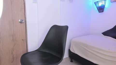 jaden online show from December 30, 2024, 7:42 pm