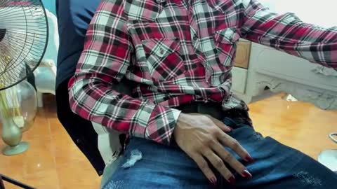 Nicolle online show from February 26, 2025, 12:14 pm