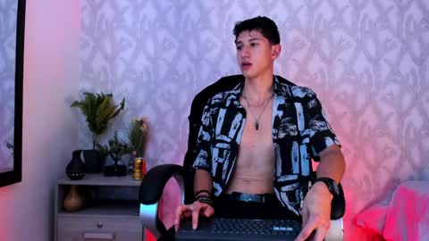 Snapshot of dorian_mystery chatting on December 27, 2024, 9:50 am dorian_mystery online show from December 27, 2024, 9:50 am