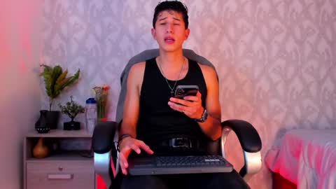 Snapshot of dorian_mystery chatting on January 16, 2025, 3:02 am dorian_mystery online show from January 16, 2025, 3:02 am