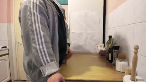 menu  below online show from February 9, 2025, 3:12 pm