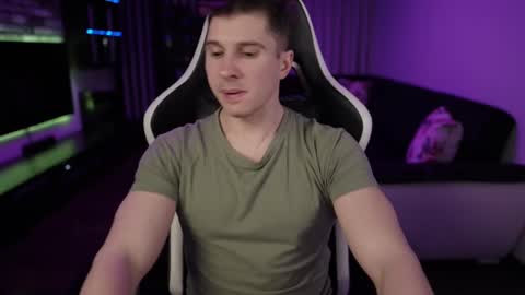 Snapshot of dorianreyes chatting on February 23, 2025, 2:29 am Dorian Reyes online show from February 23, 2025, 2:29 am