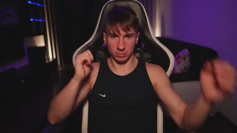 Snapshot of dorianreyes chatting on November 12, 2025, 11:14 pm Dorian Reyes online show from November 12, 2025, 11:14 pm