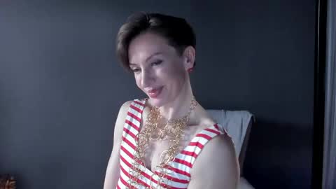 Snapshot of dorothy_meyer chatting on April 23, 2026, 12:29 pm Dorothy Next stream on Monday at 3am-9am online show from April 23, 2026, 12:29 pm