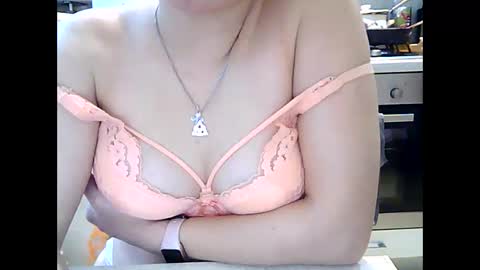 Dorrie Ann online show from January 3, 2025, 11:57 am