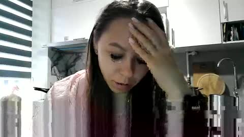 Snapshot of dorrie_ann chatting on November 3, 2025, 6:36 am Dorrie Ann online show from November 3, 2025, 6:36 am