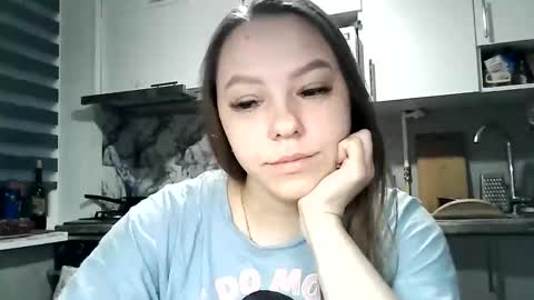 Snapshot of dorrie_ann chatting on December 2, 2025, 4:51 am Dorrie Ann online show from December 2, 2025, 4:51 am