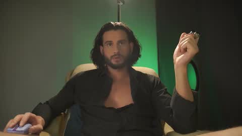 Keen online show from November 9, 2025, 5:44 pm