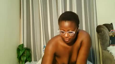 double_spicey online show from March 26, 2026, 4:18 am