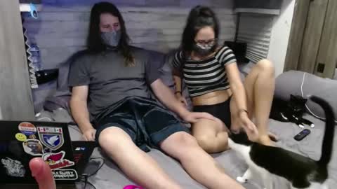 doubletrouble2639 online show from July 7, 2026, 5:10 am