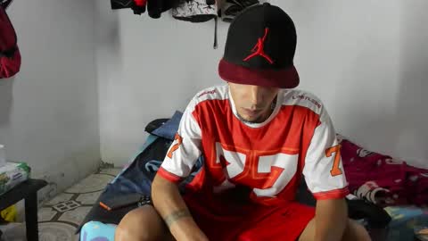 douglas_gallegos online show from May 12, 2026, 3:14 am