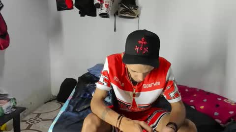 douglas_gallegos online show from May 15, 2026, 8:32 am