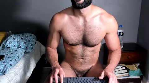 douglasskingjr online show from November 3, 2025, 8:10 pm