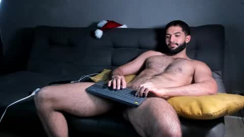 Snapshot of douglasskingjr chatting on December 16, 2025, 8:14 pm douglasskingjr online show from December 16, 2025, 8:14 pm