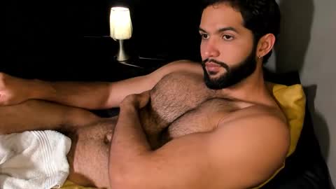 Snapshot of douglasskingjr chatting on February 18, 2026, 3:19 pm douglasskingjr online show from February 18, 2026, 3:19 pm