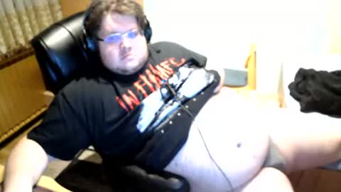 dovahkaat online show from December 25, 2024, 8:50 pm