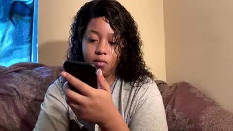 dove_love22 online show from November 2, 2025, 6:54 pm