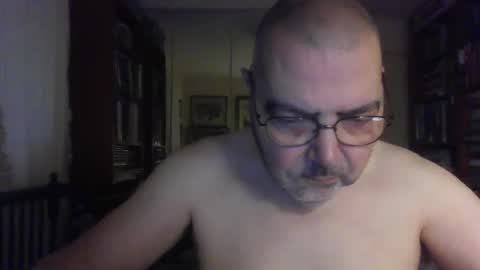 doxoebloke68 online show from March 9, 2025, 7:01 am