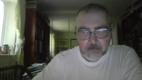 doxoebloke68 online show from October 3, 2025, 12:02 pm