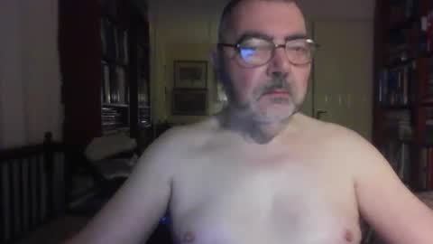 doxoebloke68 online show from October 28, 2025, 6:50 am