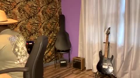 MrPirated online show from January 1, 2025, 11:07 pm