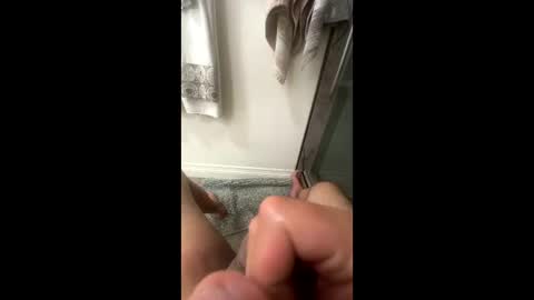 dplovesu online show from September 15, 2025, 6:41 pm