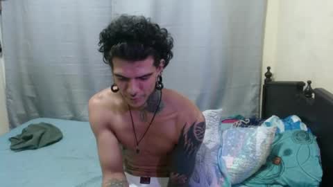 Snapshot of dragon666uwur chatting on January 12, 2025, 5:13 am Dragon online show from January 12, 2025, 5:13 am