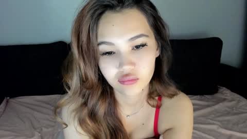 Snapshot of dragon_princesss chatting on December 5, 2024, 2:11 pm Airi online show from December 5, 2024, 2:11 pm