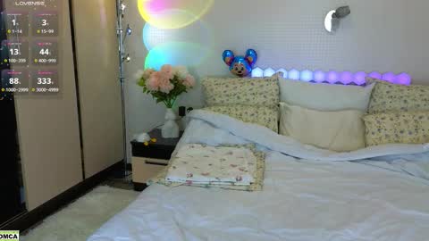 Katya online show from September 18, 2025, 8:38 am