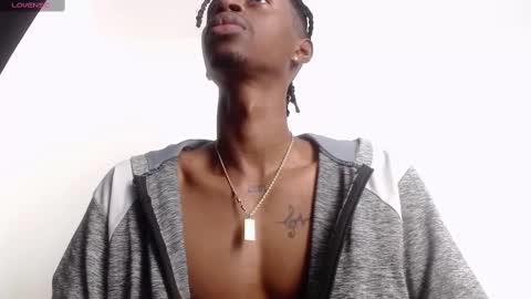 Drake 23 online show from October 9, 2025, 6:22 am