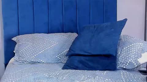 drake_carter1 online show from October 22, 2025, 1:55 pm