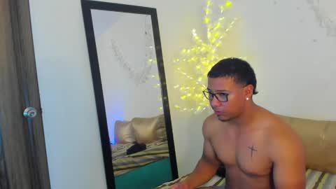 drake_jhons online show from May 4, 2026, 4:14 pm