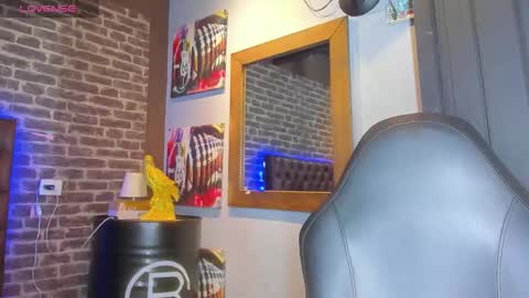 Snapshot of drake_nassir4 chatting on September 13, 2025, 6:08 pm ---Drake--- online show from September 13, 2025, 6:08 pm