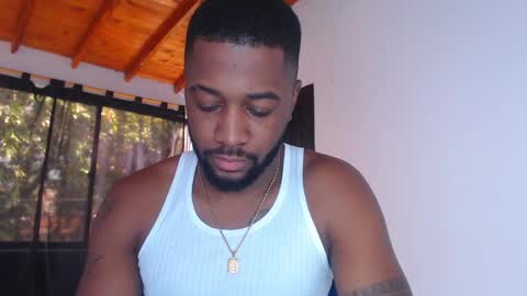 Snapshot of drake_nassir4 chatting on February 14, 2026, 4:04 pm ---Drake--- online show from February 14, 2026, 4:04 pm