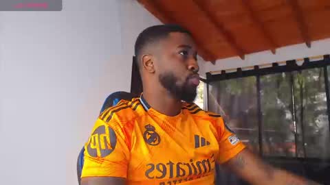 Snapshot of drake_nassir4 chatting on February 23, 2026, 4:26 pm ---Drake--- online show from February 23, 2026, 4:26 pm