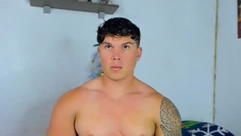 drake_xion1 online show from January 8, 2025, 9:23 pm