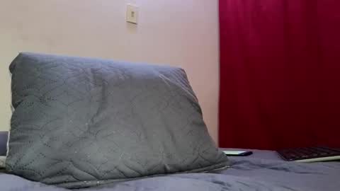 Andrs  Independent Model online show from March 12, 2025, 4:35 pm