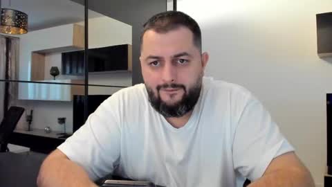 Draven A online show from February 10, 2025, 2:59 pm