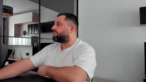 Draven A online show from February 13, 2025, 12:00 pm