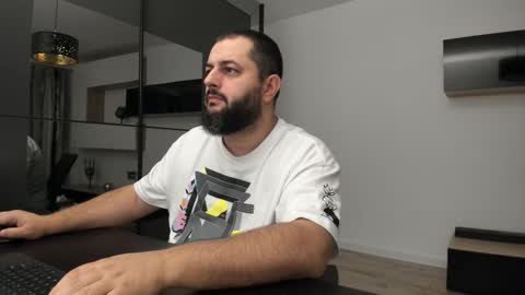 Snapshot of dravenpeak chatting on September 14, 2025, 3:16 am DravenPeak online show from September 14, 2025, 3:16 am