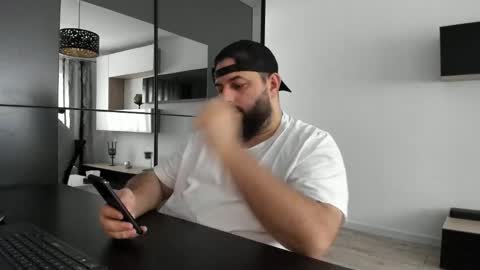 Snapshot of dravenpeak chatting on October 5, 2025, 11:08 am DravenPeak online show from October 5, 2025, 11:08 am