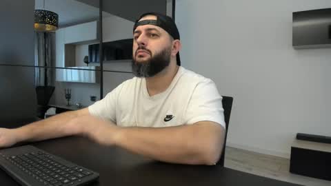 Snapshot of dravenpeak chatting on November 23, 2025, 10:48 am DravenPeak online show from November 23, 2025, 10:48 am