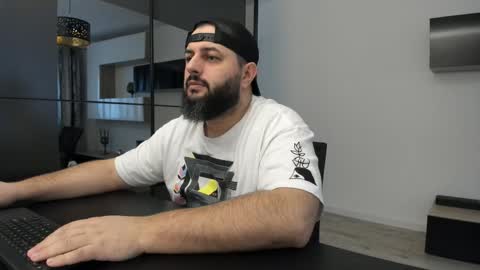 Snapshot of dravenpeak chatting on November 30, 2025, 12:09 pm DravenPeak online show from November 30, 2025, 12:09 pm