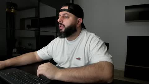 DravenPeak online show from February 15, 2026, 8:49 pm