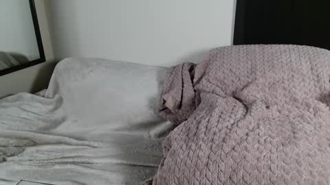 Snapshot of drayanicole1 chatting on February 9, 2025, 2:50 pm Draya Nicole online show from February 9, 2025, 2:50 pm