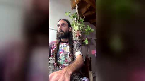 new profile Aircum99  online show from March 19, 2026, 2:26 am